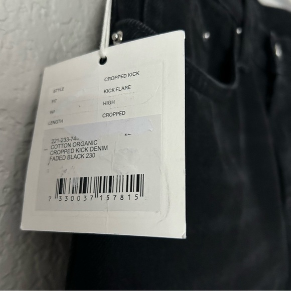 NWT Toteme Cropped Kick Denim in Faded Black Size 28/34 - Picture 5 of 6